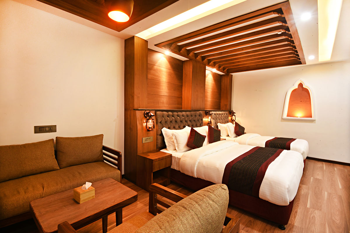  deluxe-family-room-view 